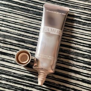 LA MER THE RADIANT SKIN TINT (Light 22)
